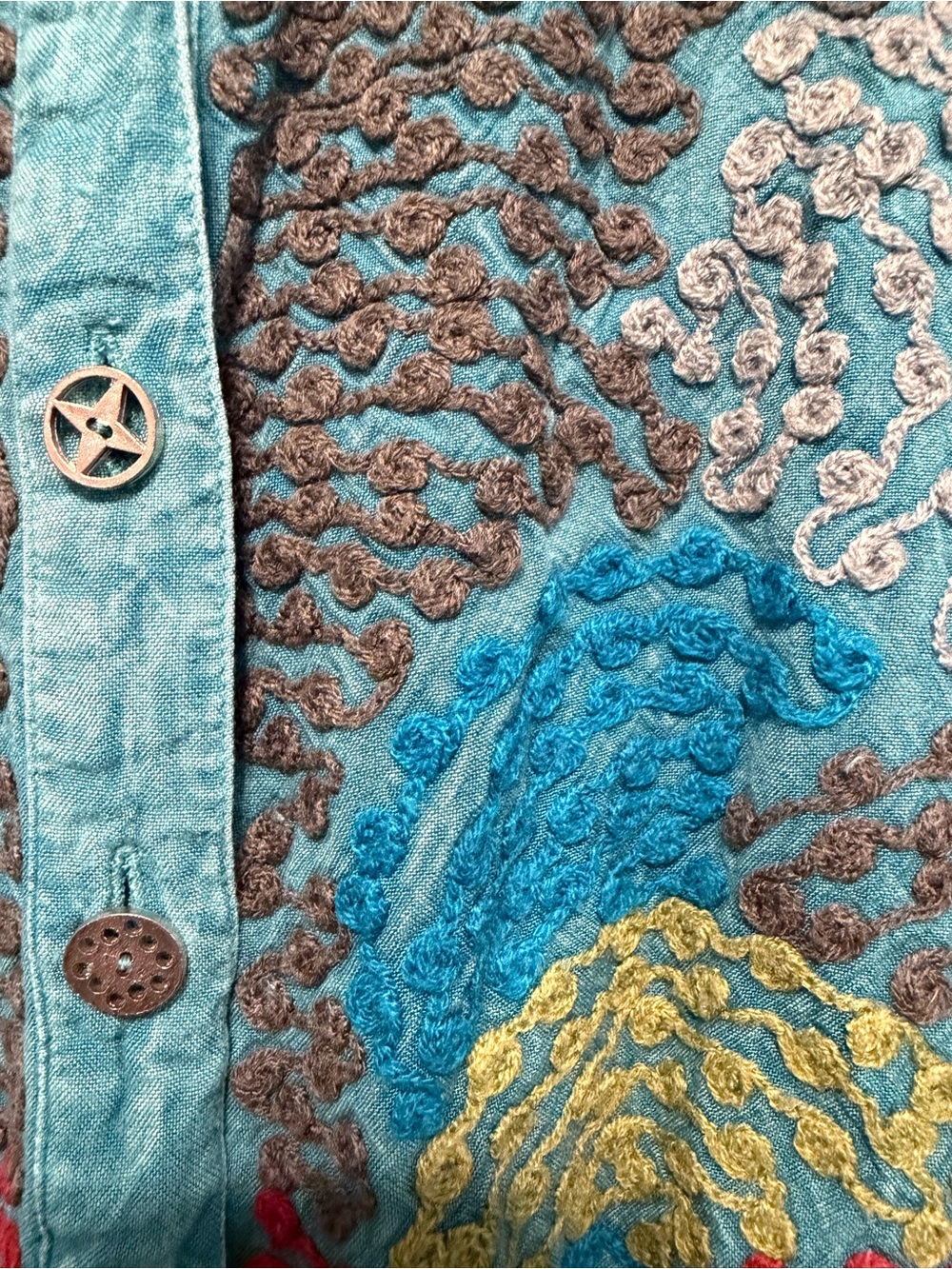 Embroidered Button Down Parsley & Sage Tunic - Picture 3 of 5